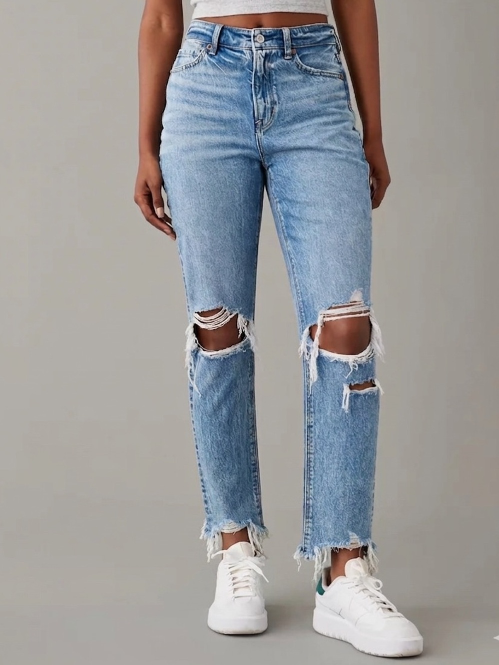 zara distressed knee Raw hem button fly crop jeans size 6